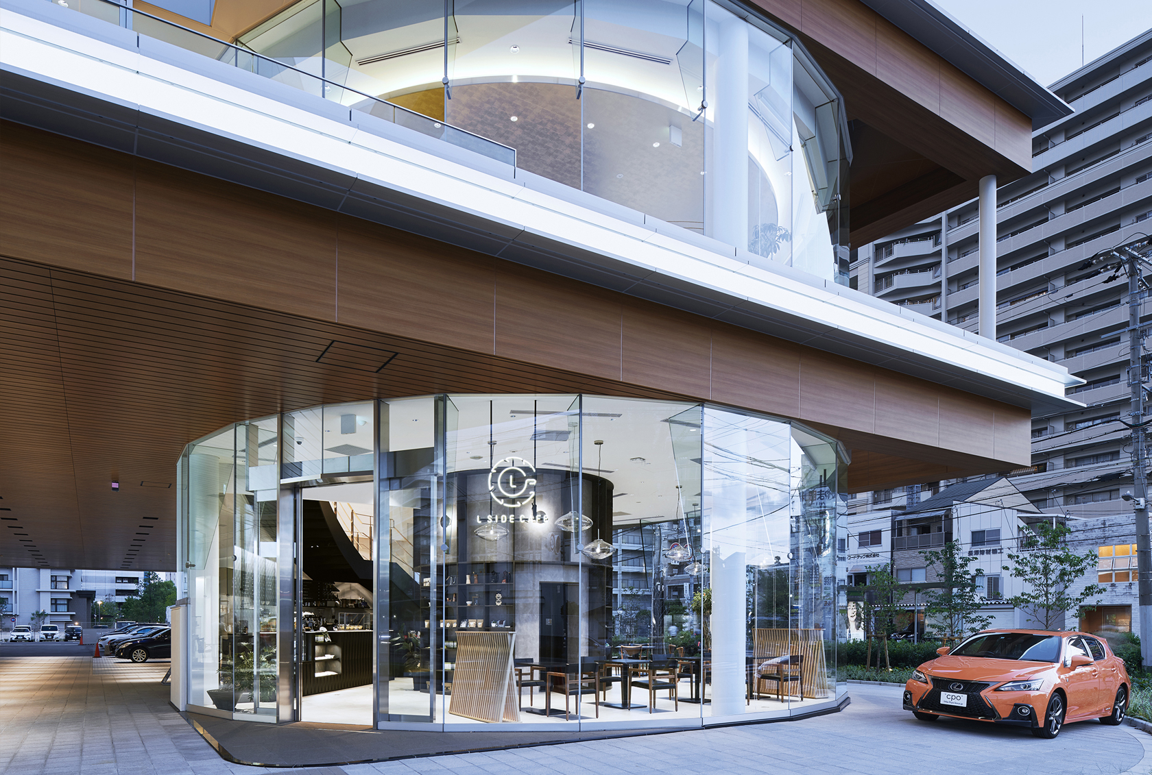 LEXUS OSAKA FUKUSHIMA / L SIDE CAFE