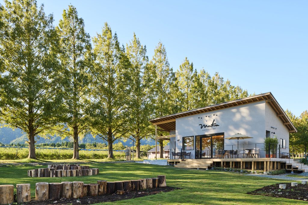 GLAMPING & CAFE MUKU